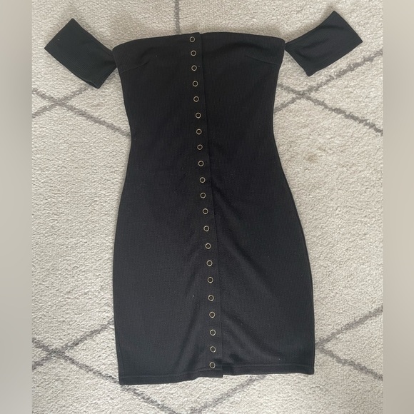 Sabo Off-The-Shoulder Mini Dress - Picture 1 of 3